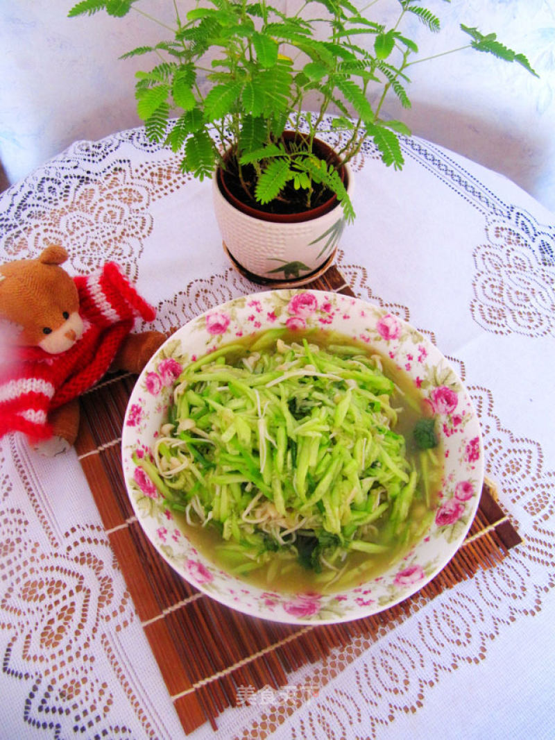 Cucumber with Enoki Mushroom recipe