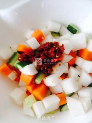 Hot and Sour Diced Radish recipe