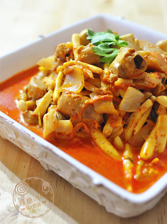 Spicy Cabbage Braised Chicken Legs with Mixed Mushrooms recipe