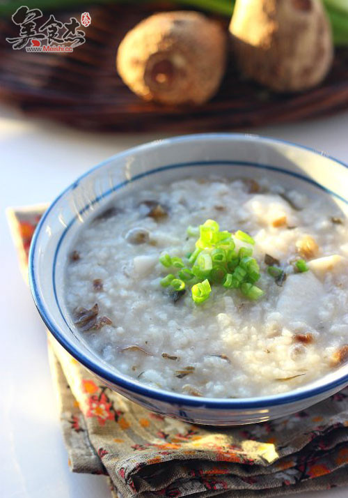 Salty Congee with Taro and Plum Dried Vegetables recipe