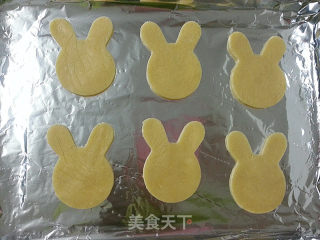 Super Cute Little Cute Rabbit Fondant Biscuits recipe