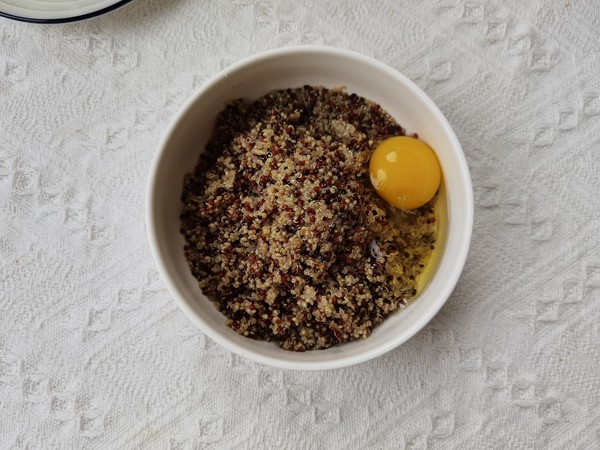 Super Fragrant Walnut Oil Quinoa Fried Rice recipe
