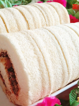 Peanut Sesame Cake Roll recipe