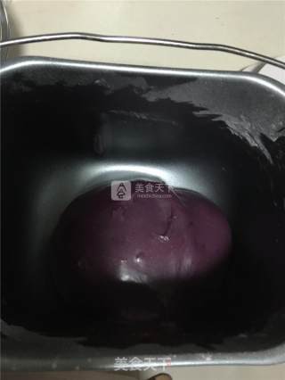 Purple Sweet Potato Rice Cake with Bean Paste recipe