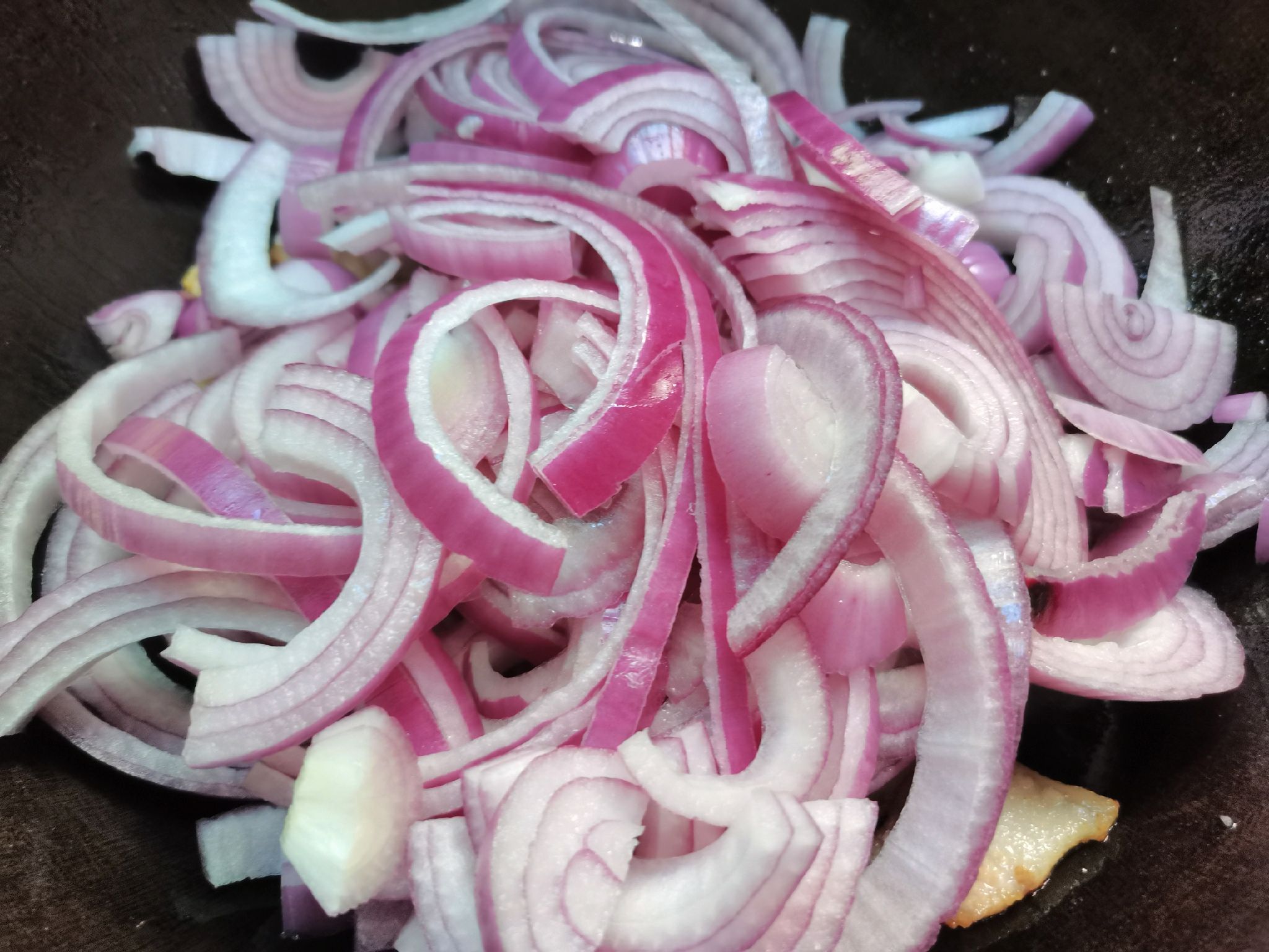 Fried Pork with Onion recipe