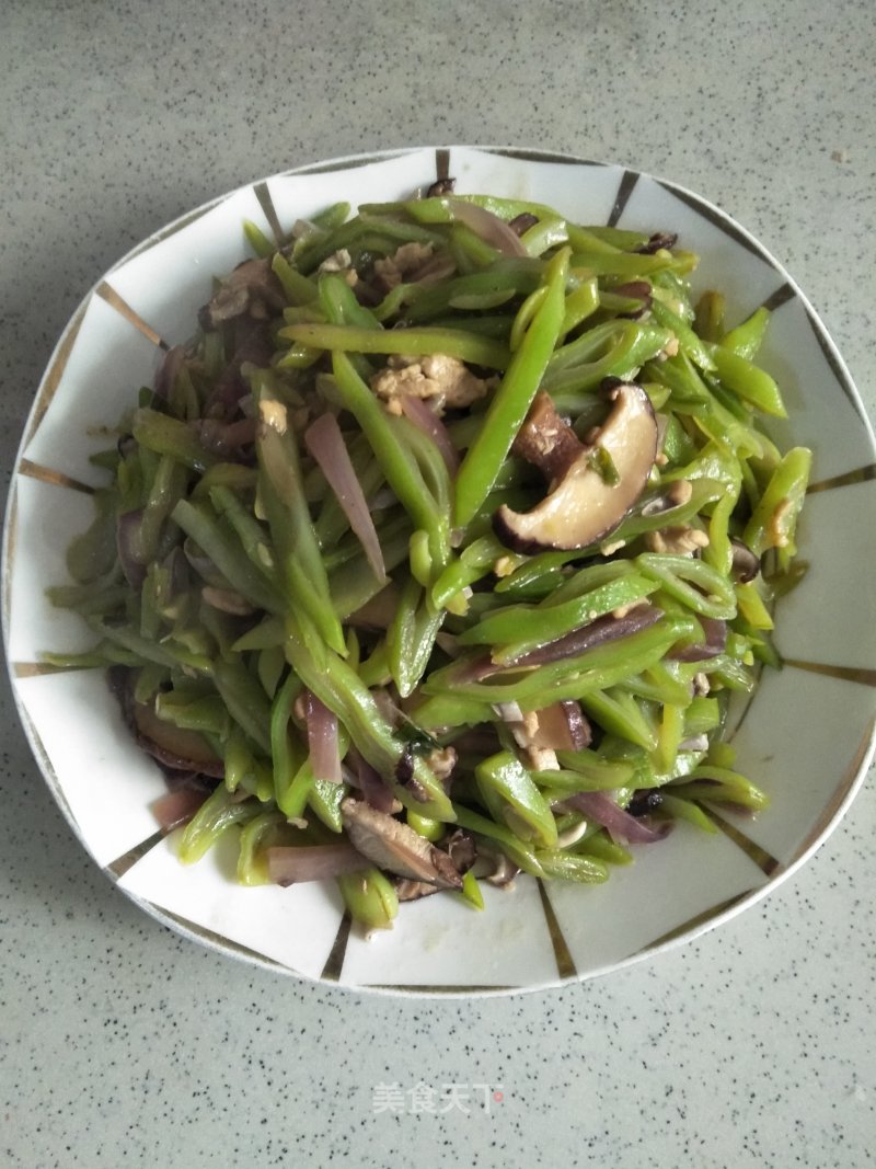 Stir-fried Shredded Beans recipe