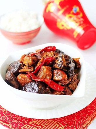 Braised Red-billed Goose with Mushrooms