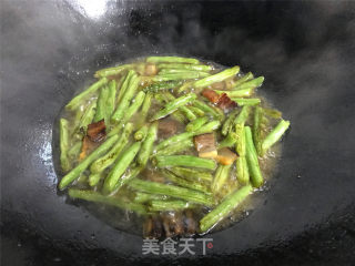 Stir-fried String Beans with Bacon recipe