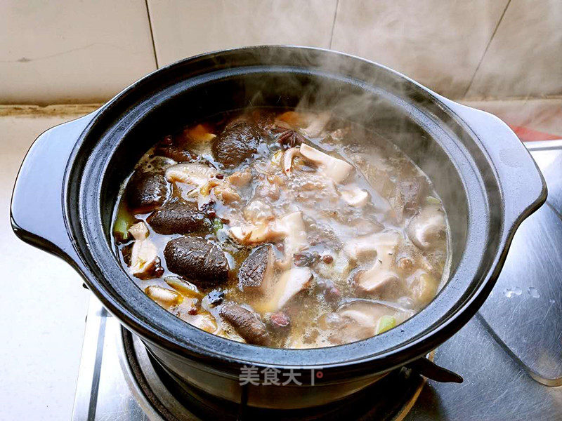 Stewed Chicken with Mushrooms recipe