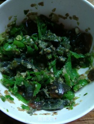 Preserved Eggs and Green Peppers recipe