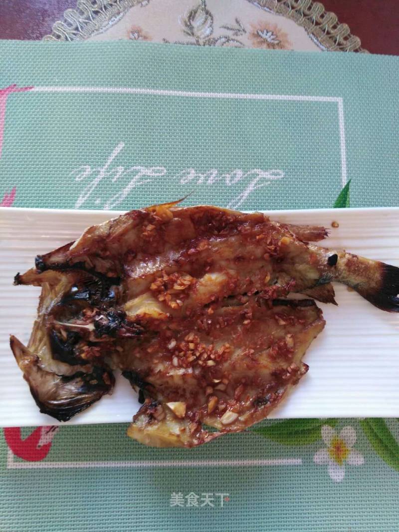 Roasted Yellow Croaker with Garlic recipe