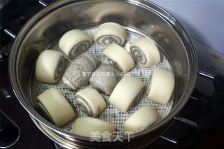 Black Sesame Two-color Steamed Bun recipe