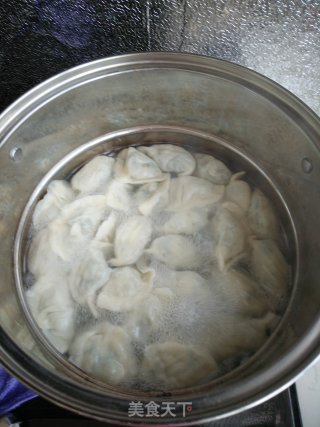 Shepherd's Purse Pork Dumplings recipe