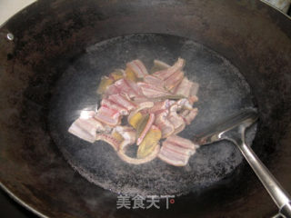 [cantonese Cuisine] Stir-fried Rice Eel with Black Soy Pepper recipe