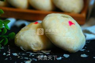 Traditional Meringue Five-core Moon Cake recipe