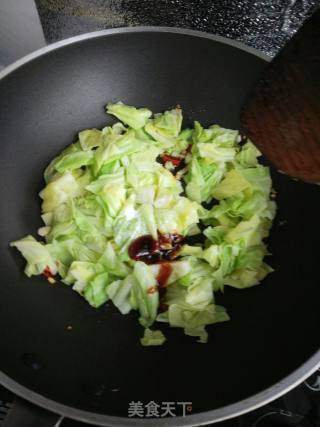 Stir-fried Cabbage with Oyster Sauce and Garlic recipe