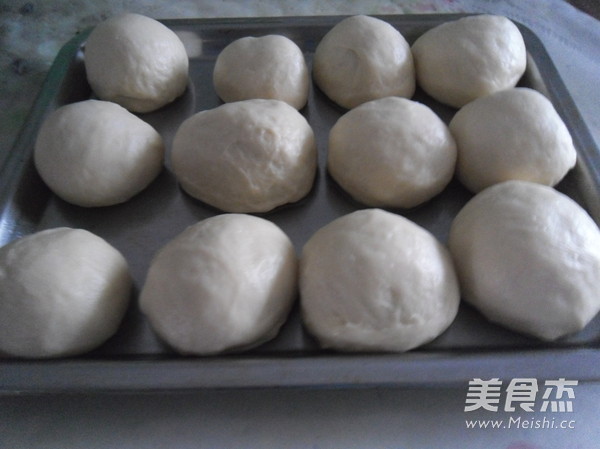 Goji Berry Honey Buns recipe
