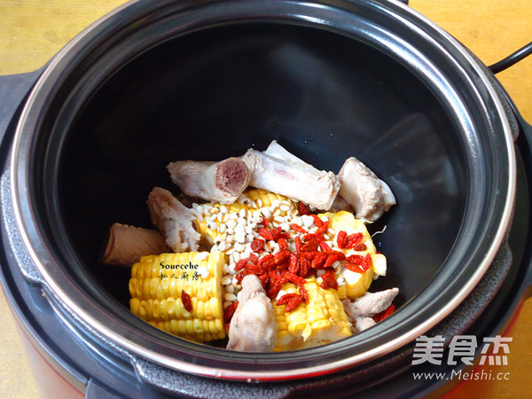 Winter Melon Pork Ribs Soup recipe