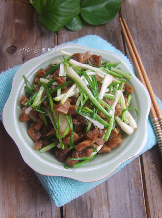 Buckwheat Stir-fried Dried Radish recipe