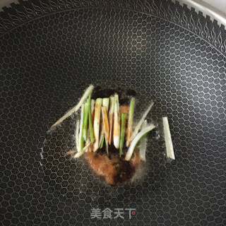 Chayote Stir-fried Sea Cucumber recipe