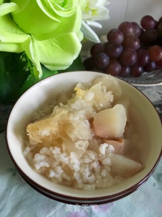 Fengshui Pear White Fungus Rice Soup recipe