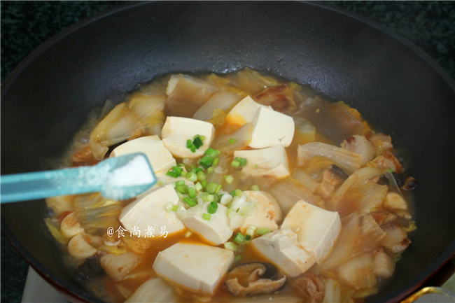 Pork Belly with Tofu and Cabbage Casserole recipe