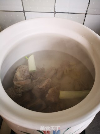 # Dry Run Soup#——lotus Root Pork Ribs Soup recipe