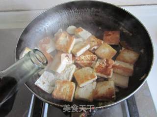 Stir-fried Stinky Tofu with Leeks recipe