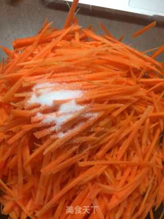 Toss with Carrot Shreds recipe