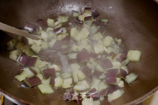 Stir-fried Diced Eggplant with Bacon with Millet Pepper recipe