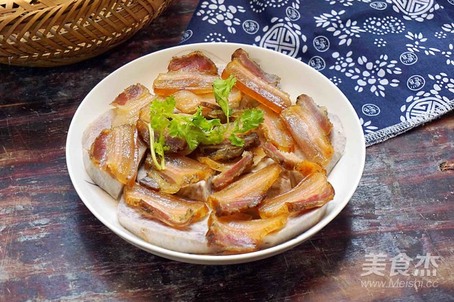 Steamed Bacon with Taro recipe