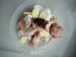 Steamed Chicken with Cordyceps Flower recipe