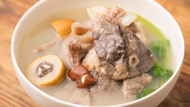 【green Olive Pig Lung Soup】a Good Soup is A Must-drink in April, Which is Good for Producing Body Fluid and Relieving Cough! recipe