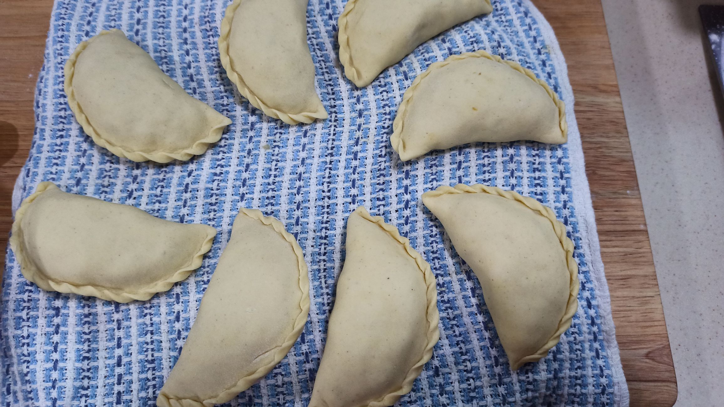 Erhe Noodle Steamed Dumplings recipe