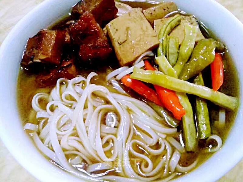 Soy Sauce Braised Tofu Noodle Soup recipe