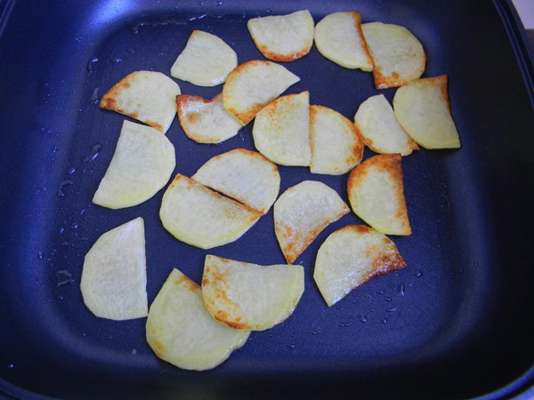 Potato Chips Braised Rice recipe