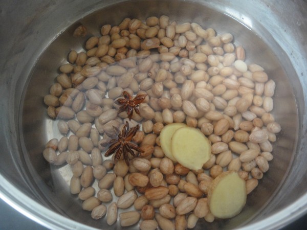 Peanuts Mixed with Green Beans recipe