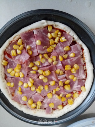 Bacon Corn Kernel Pizza recipe