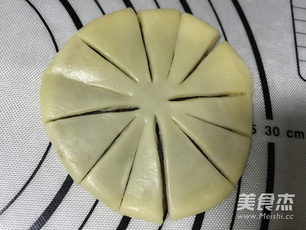 Bean Paste Chrysanthemum Crisp recipe