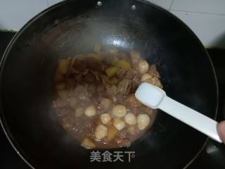 Roast Pork with Quail Eggs and Potatoes recipe