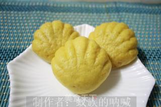 Shelled Bean Paste Buns, Pumpkin Meat Buns, Bear Paw Meat Buns Made of Pumpkin Puree recipe