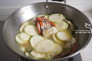 Portunus Crab Blooming at Night in Pot recipe