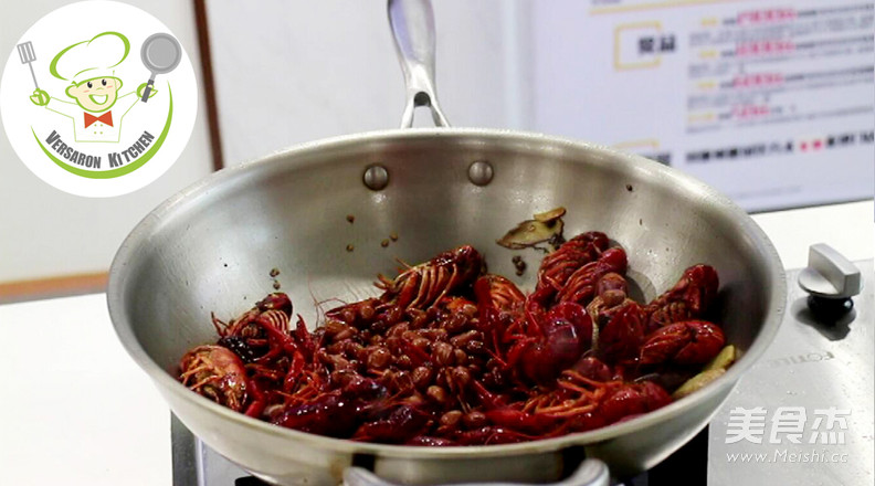 Awaken The Taste Buds of Early Autumn-spicy Crayfish recipe