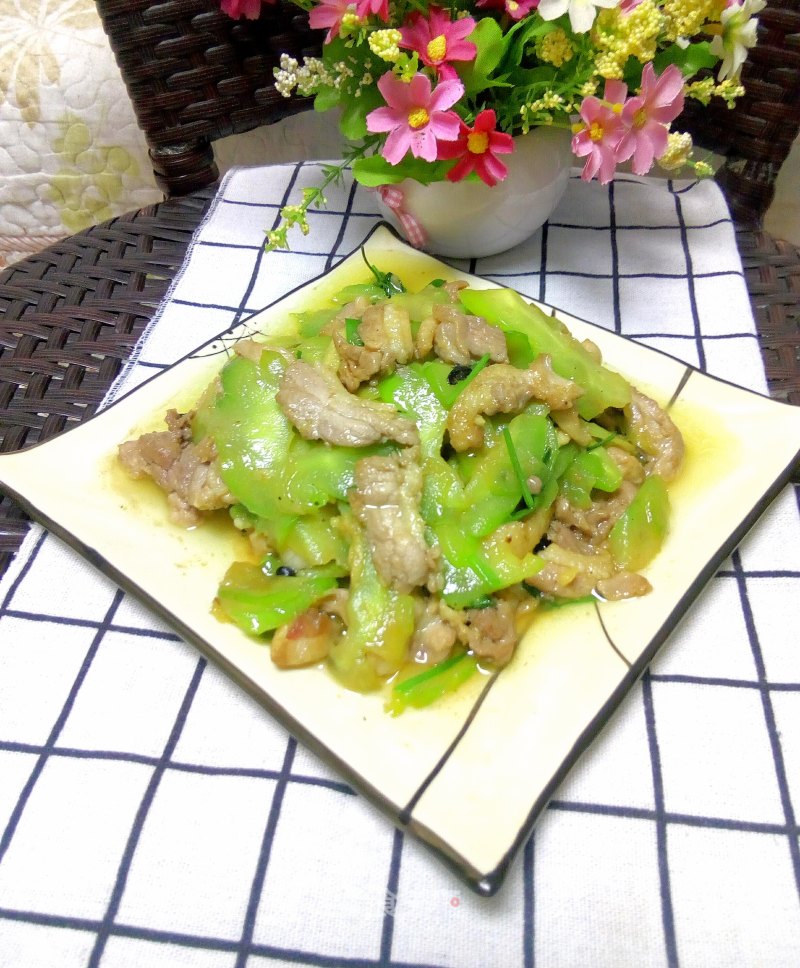 Stir-fried Duck with Bitter Gourd recipe