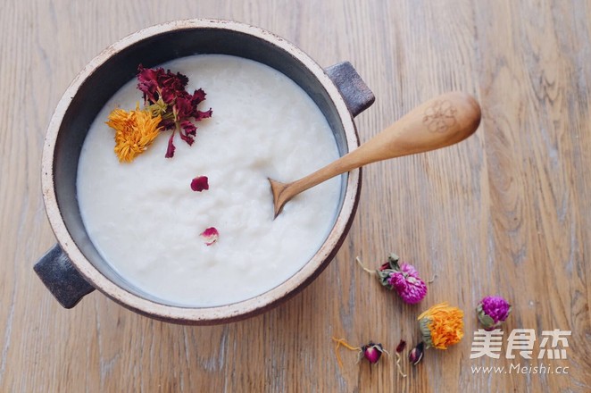 Qi and Blood Beauty Ling Porridge recipe