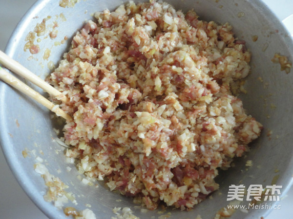 Two-color Dumplings with Spinach and Dragon Juice recipe