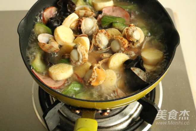 Loofah Seafood Tofu Pot recipe