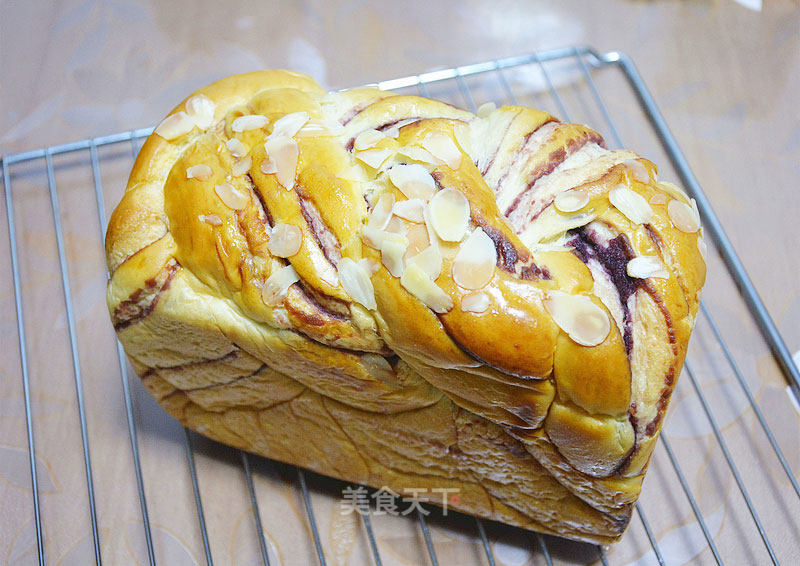 Liquid Seed Purple Sweet Potato Toast recipe