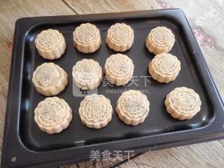 Cantonese Five-nen Moon Cake recipe