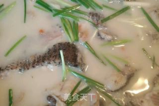 Sour Bamboo Shoots and Seafood Fish Soup recipe